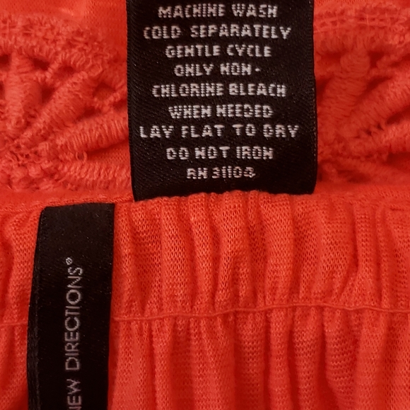 New Directions Coral Crochet Lace Too - Picture 7 of 8